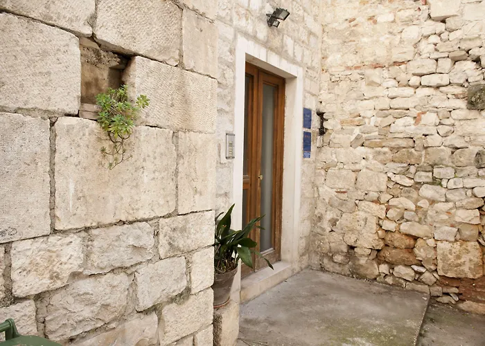 Mk Luxury בית הארחה 4*